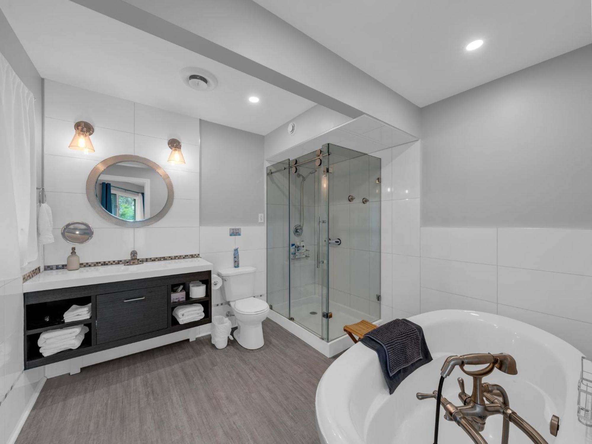 Coastal Suite #1 Cozy Suite #2 - Seacliff Beach Suites Leamington Exterior foto